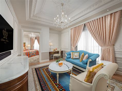 versace grand suite macau.